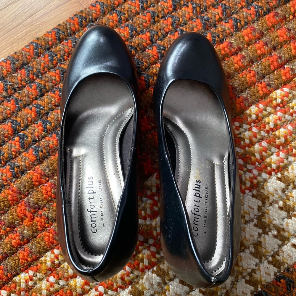 Comfort Plus by Predictions Black Heels - Picture 7 of 7